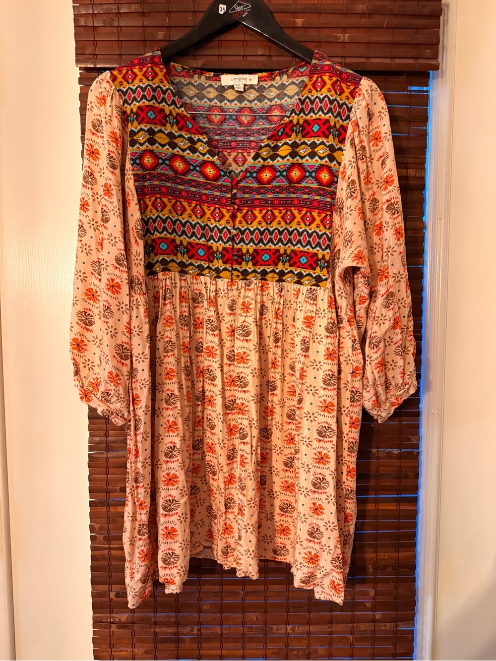 Umgee Boho dress Tunic with southwestern Embroidered Yoke - Picture 3 of 10